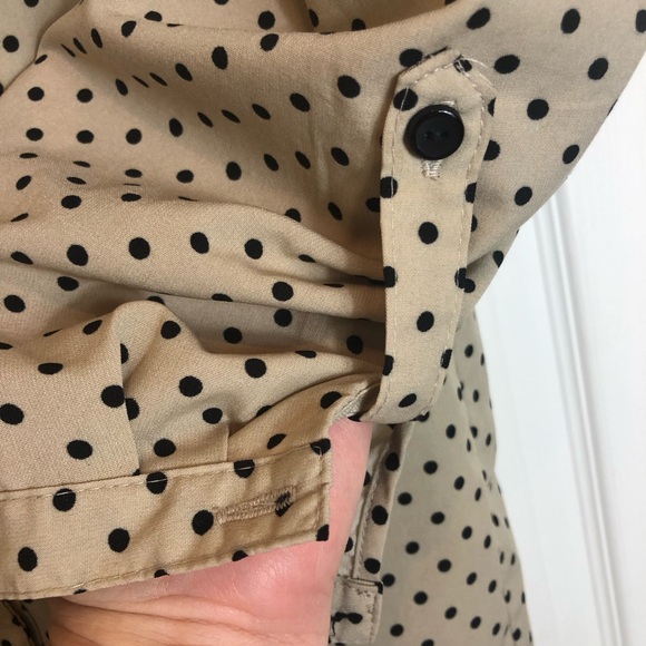 Notations Long Sleeve with Roll Tab  Button Down Blouse. Polka Dot Size XL - Picture 5 of 9